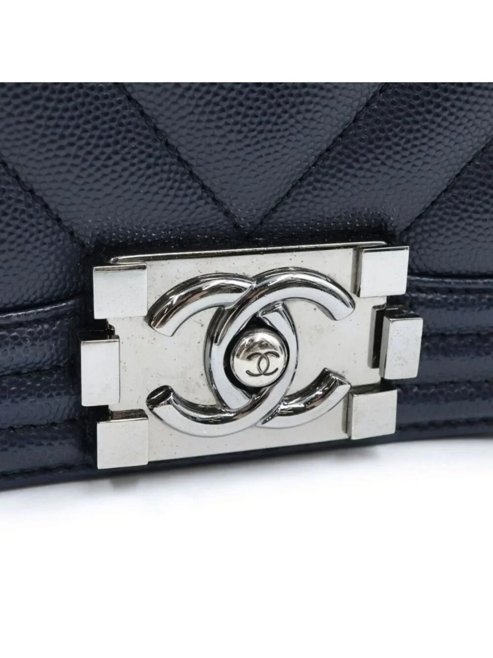 Chanel Boy Chevron V-Stitch Caviar Leather Silver Chain Shoulder Bag Navy